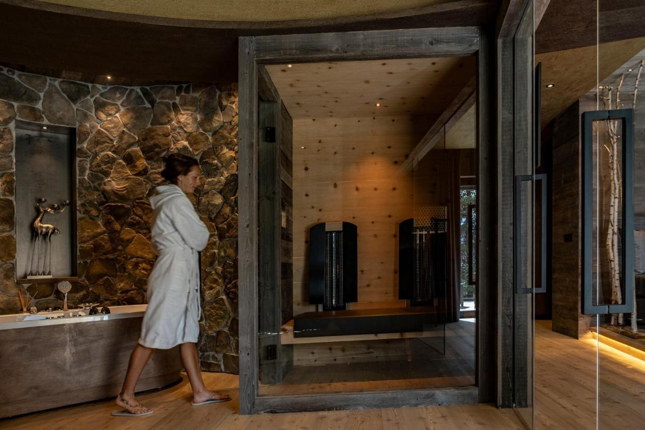 La Roccia Wellness Hotel Cavalese Ngoại thất bức ảnh