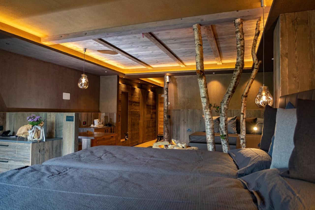 La Roccia Wellness Hotel Cavalese Ngoại thất bức ảnh
