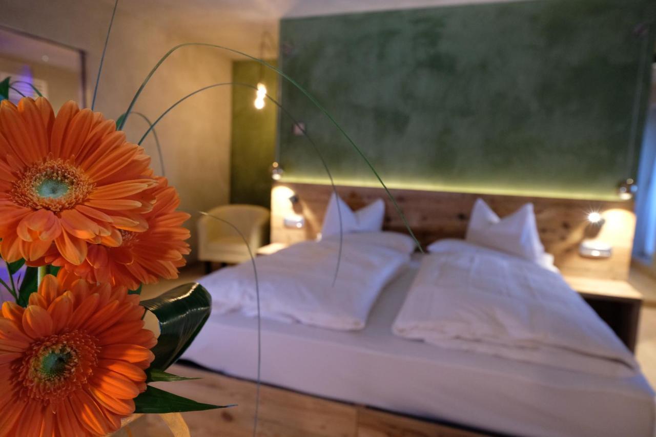 La Roccia Wellness Hotel Cavalese Ngoại thất bức ảnh