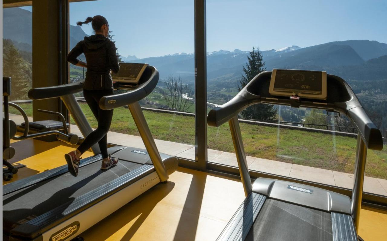 La Roccia Wellness Hotel Cavalese Ngoại thất bức ảnh